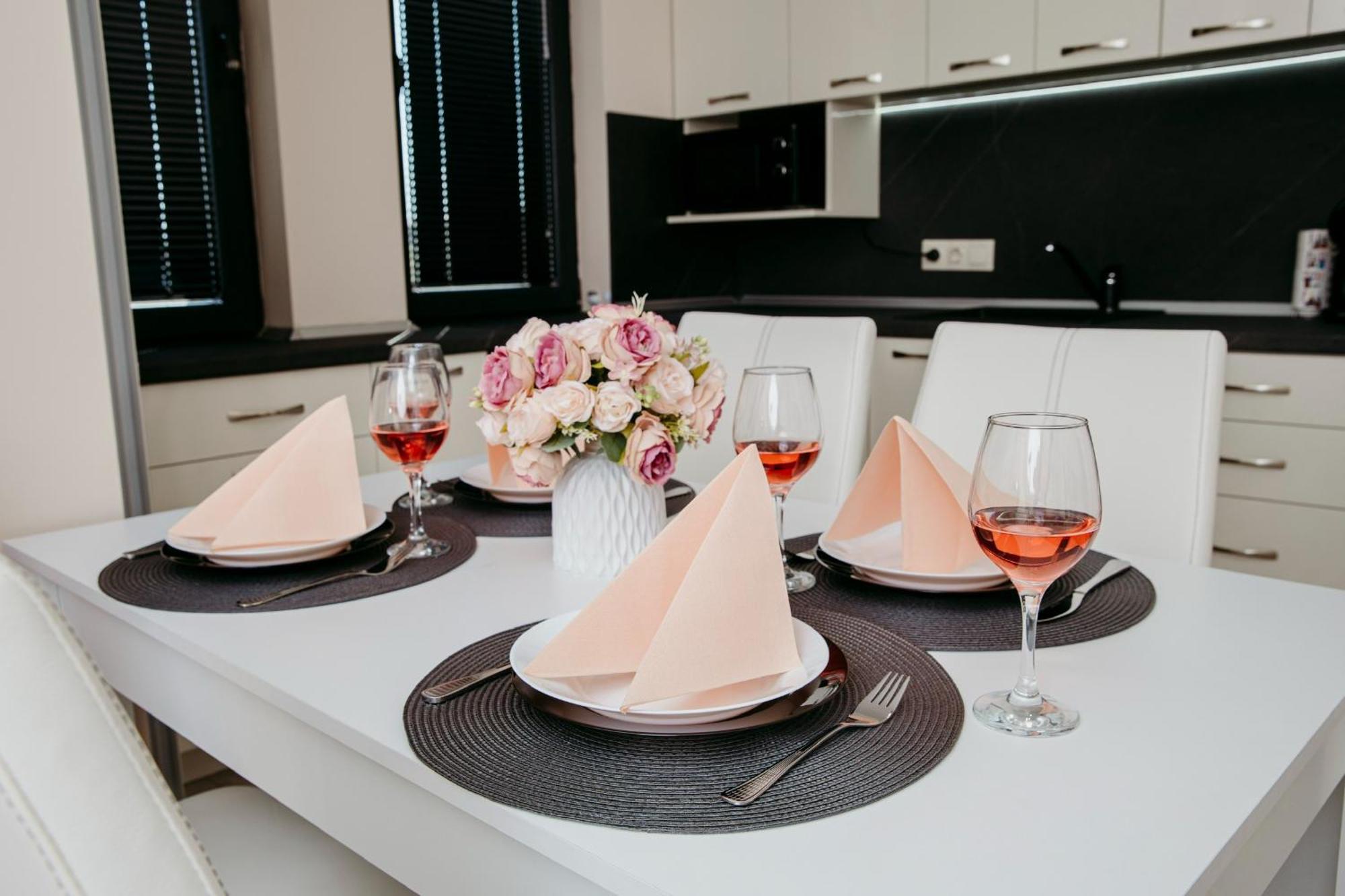 Rose Valley Apartment Kazanlŭk Eksteriør billede